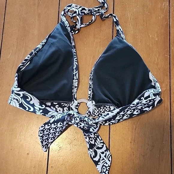 Halter Bikini Top with Ring Detail/lightly Padded - Picture 2 of 2